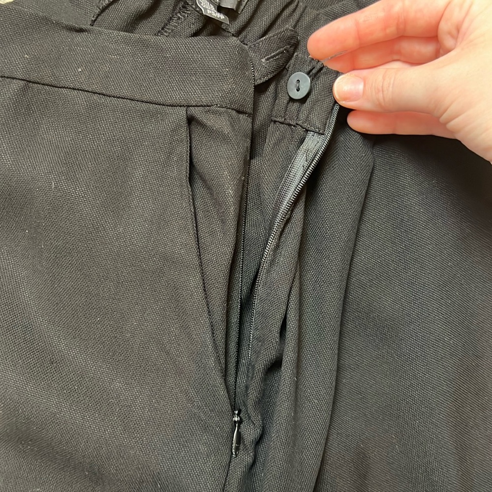 Eileen Fisher Crepe Pull On Tapered Black Pants - Picture 8 of 9